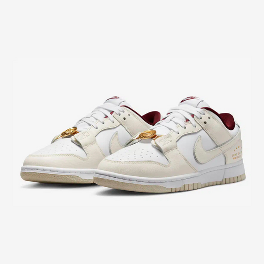 Nike Dunk Low SE Just Do It White Phantom (W)